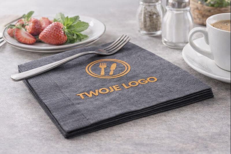 Serwetki z Logo – Czy Warto Inwestować w Personalizację?